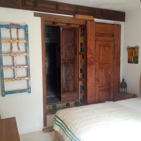 Dar Kamalchaoui Bed and Breakfast Bhalil Exteriör bild