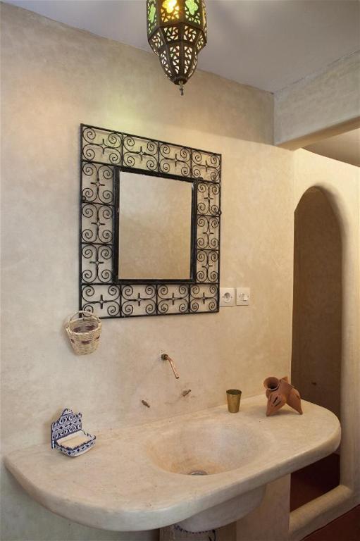 Dar Kamalchaoui Bed and Breakfast Bhalil Rum bild